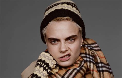 Download Cara Delevingne Funny Celebrity Pictures | Wallpapers.com