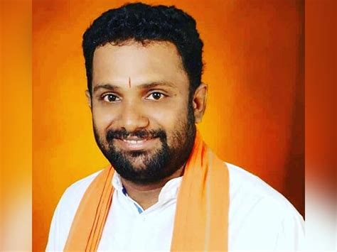 Karnataka: VHP, Bajrang Dal launch 'Love Jihad helpline' for girls in ...