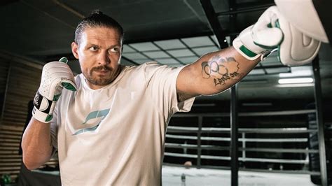 Usyk told how his week in the training camp is scheduled – RingSide24