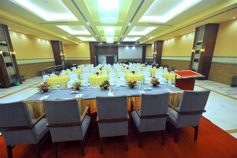 Pipul Padmaja Premium Hotel and Convention - Venue - Chandrasekharpur ...