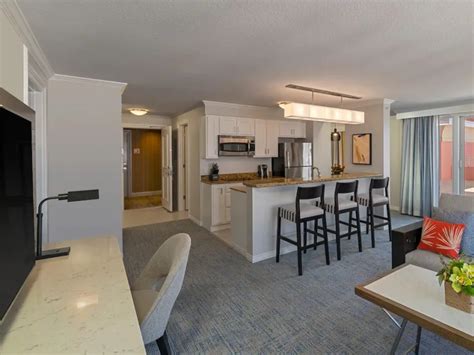 Hyatt Regency Clearwater Beach Resort & Spa Reviews & Prices | U.S ...