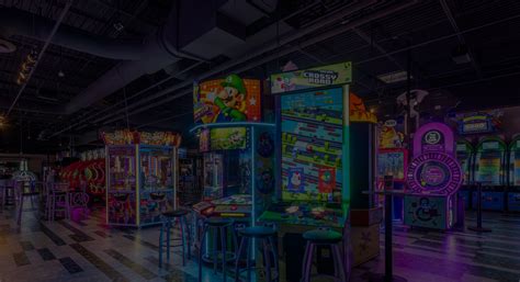 Movies, Bowling, Axe Throwing & More | Cinergy Entertainment