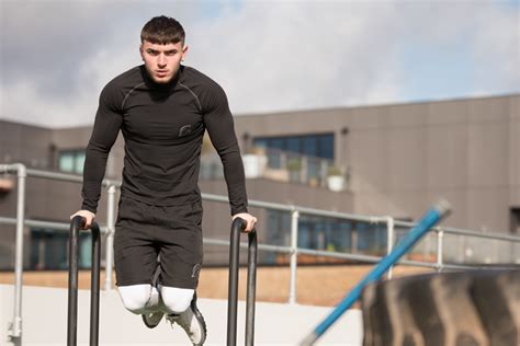How To Wear A Compression Short For The Best Outfit