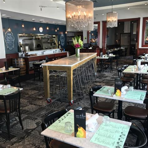 Pear Street Bistro - American Restaurant in Pinole, CA | The Vendry