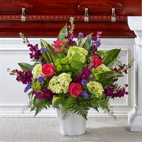 Beautiful Horizons Floor Basket–Flowers On Fourteenth