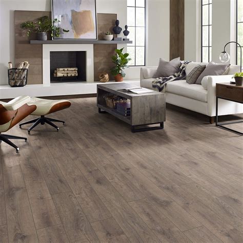 Laminate Flooring Inspiration Gallery | Battle Creek Tile & Mosaic