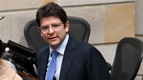 Who is Miguel Uribe? Colombian presidential hopeful shot in the head ...