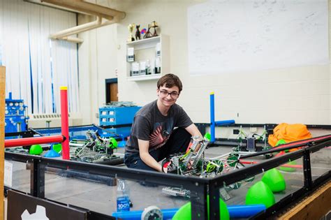 Shawsheen Tech accepting applications for Class of 2029