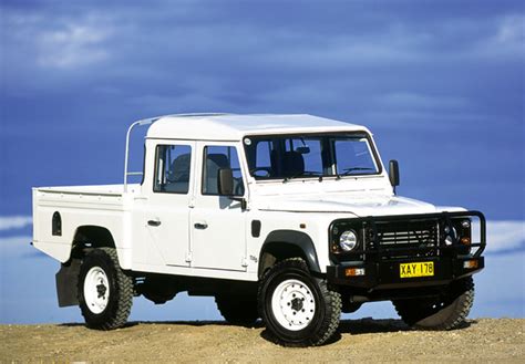 Land Rover Defender 130 Double Cab Pickup AU-spec 1990–2007 wallpapers