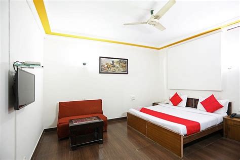OYO 7990 HOTEL DUKE PALACE (Mathura) - Hotel Reviews & Photos - Tripadvisor