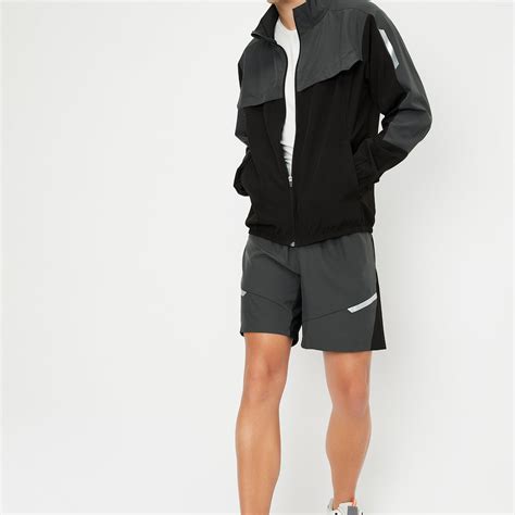 Buy Men Colourblocked Lightweight Active Jacket Online at just Rs. 1199 ...