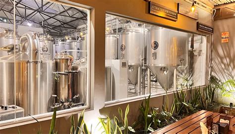 CRAFTY DEE'S (MICROBREWERY & BREWPUB) (2026) All You Need to Know ...