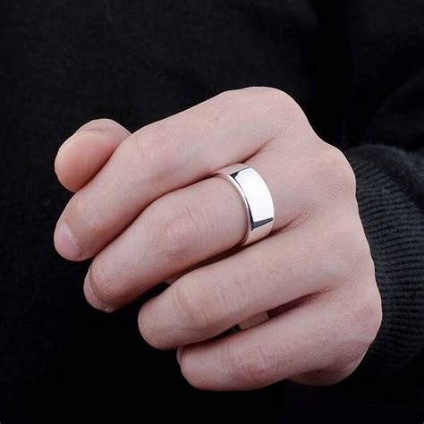 男生戴戒指的含义图解 女生戒指的戴法图解 - 家居装修知识网