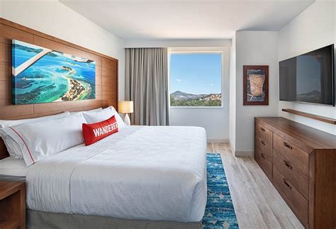 COMPASS BY MARGARITAVILLE (Medford) - Hotel Reviews, Photos, Rate ...