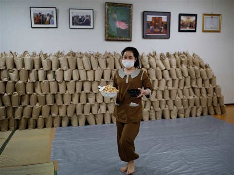New normal - In Tokyo, a temple offers pandemic-hit Vietnamese workers ...