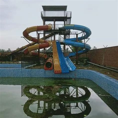Swimming Pool Slides - Swimming Pool Spiral Slide Manufacturer from Noida