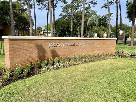 Jacksonville University - Acceptance Rate, Deadlines & Admission Info