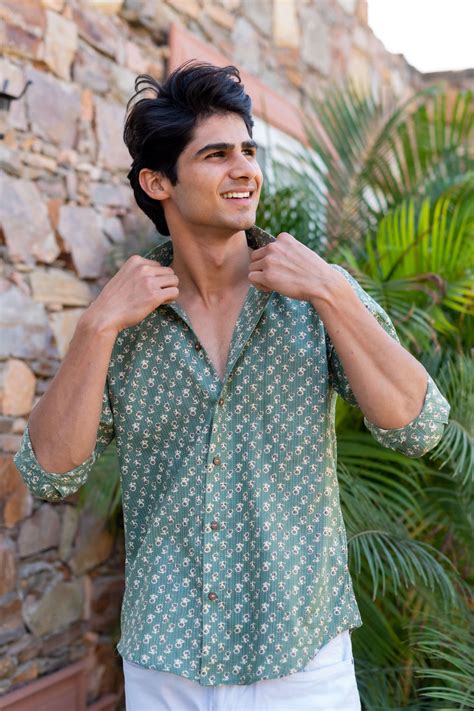 Buy the Best Quality Printed Shirts for Men in India. – Shasak