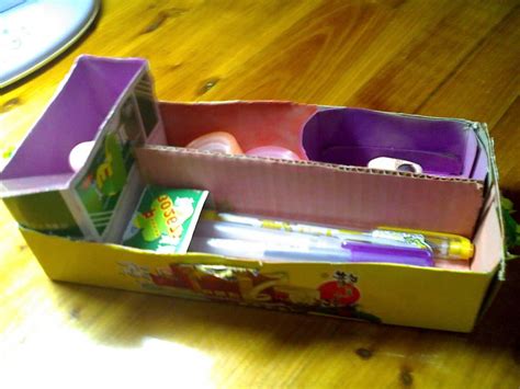 幼儿园亲子手工之废物利用：纸皮箱与鞋盒的小妙用，做萌萌的玩具 - 每日头条