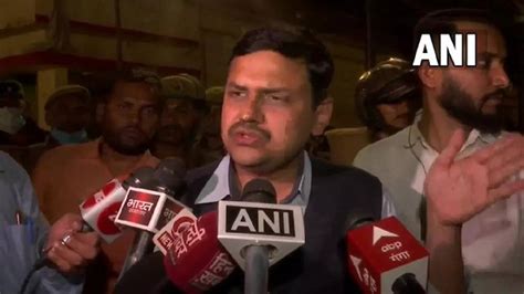 EVMs were being taken for training purpose; they were not polled ones ...