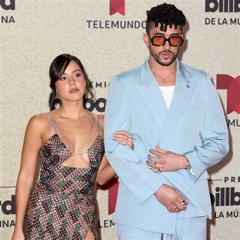 Bad Bunny's Cutest Snaps With Girlfriend Gabriela Berlingeri | PS Celebrity