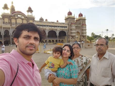 VRC Shekhar: A Versatile Septuagenarian Artist - Hindusthan Samachar ...