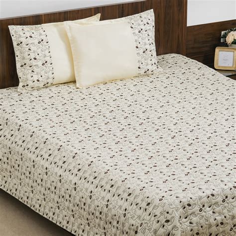 King Size Embroidered Cotton Bed Cover Off-White Online in India | Nestasia