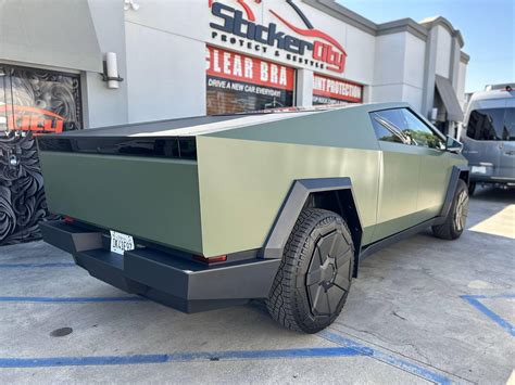 🚀 Showcase: Satin Military Green PPF Wrap on a Cybertruck 🛡️ | Tesla Cybertruck Forum ...