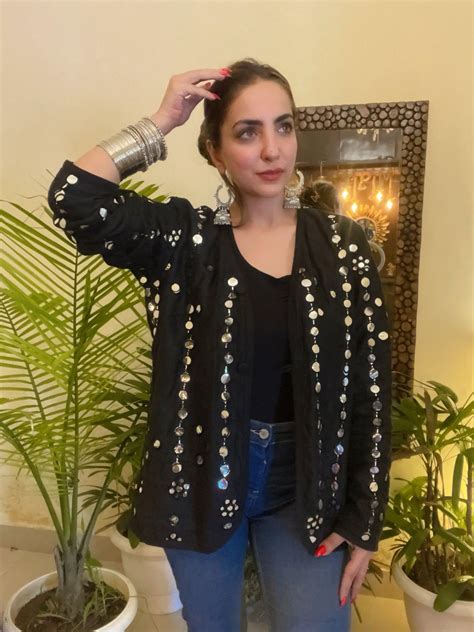 Dandiya Diva - mirror work shirt – banjaratrail