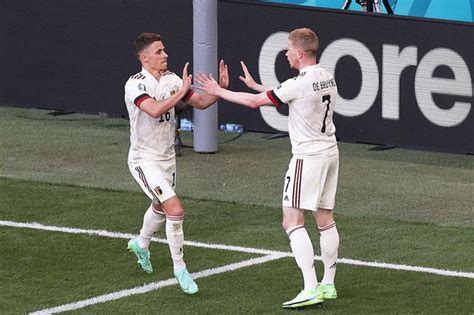 欧洲杯-德布劳内传射 阿扎尔助攻 比利时2-1丹麦_手机新浪网