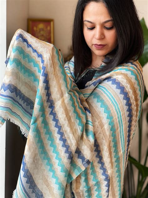 Off-White, Blue, Turquoise Woven Zari Pashmina Stole with Zig-Zag ...