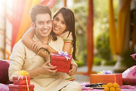 Make Him Feel Special on Bhai Dooj, Here are 10 Trendy Bhai Dooj Gift ...
