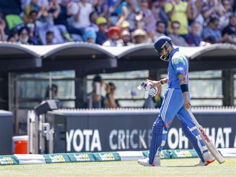 IND v AUS: Virat Kohli registers successive ducks in ODIs for the first ...