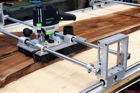 Slab Flattening Router Jig with Adjustable Height - No Rails ...