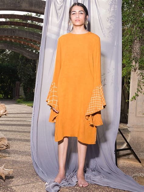 Get Open-Back Chequered Bell-Sleeves Dress at ₹ 2320 | LBB Shop