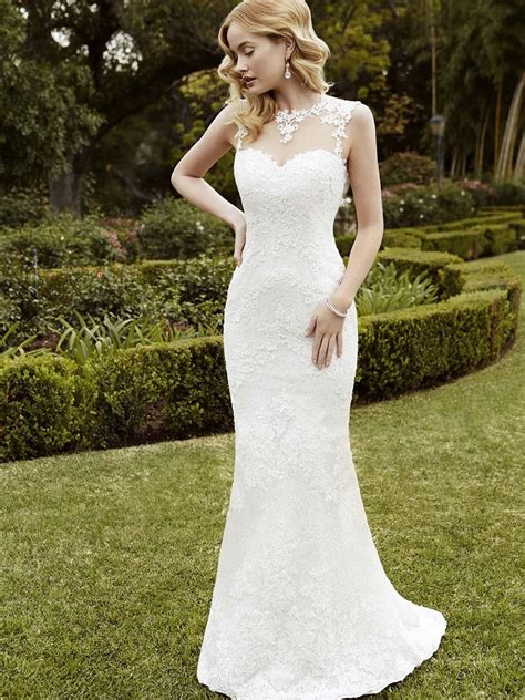 Wedding dress for small bust and wide hips 60 photos - Astyledwedding.com