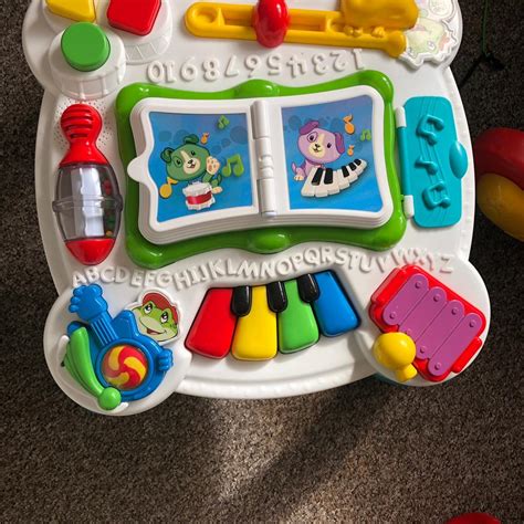 Leapfrog activity table in SE18 Royal Borough of Greenwich für £ 12,00 ...