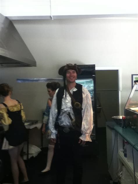 Costume Local Photographers 的图像结果