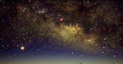 Descubren dos planetas que orbitan la estrella de Kapteyn