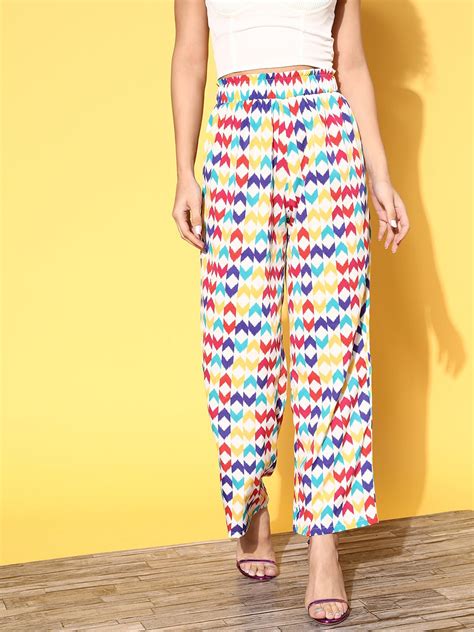 Women White & Multicolour Geometric Printed High-Rise Waist Pleated ...