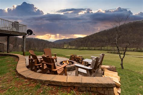 Fortunes Cove Cabin – Rock Spring Mountain Farm