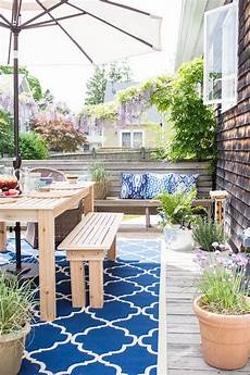 Summer Decorating Ideas Mediterranean Terrace Decor White Blue Colors by My Favorite Blue And White Decorating Ideas For Summer Summer Decorating Ideas Mediterranean Terrace Decor White Blue Colors