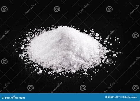 氰化钾或氰化钾是一种剧毒的化学物质 库存图片. 图片 包括有 水晶, 化学, 禁止, 死亡, 危险, 关心 - 205216267