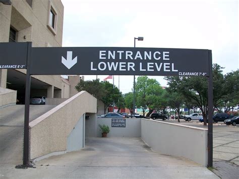 Local Funds Signs 的图像结果