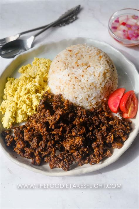 Rodic's Tapa (Vegan Filipino Recipe) - The Foodie Takes Flight