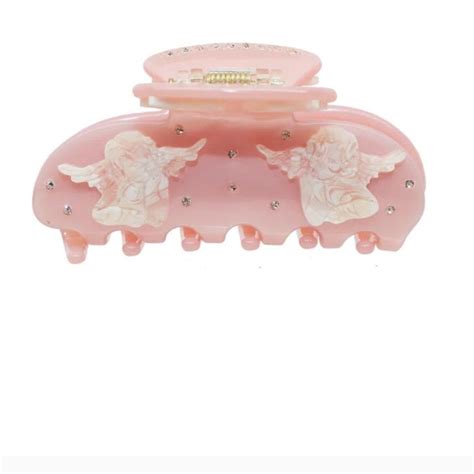 ISO: Really want to find these Emi Jay hair clips... - Depop