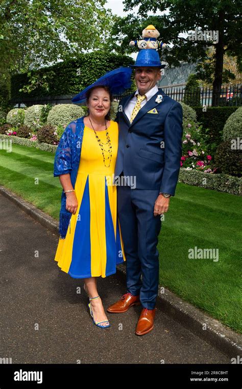 Ascot, Berkshire, UK. 20th June, 2023. Susan and Matthew Verrall dress ...