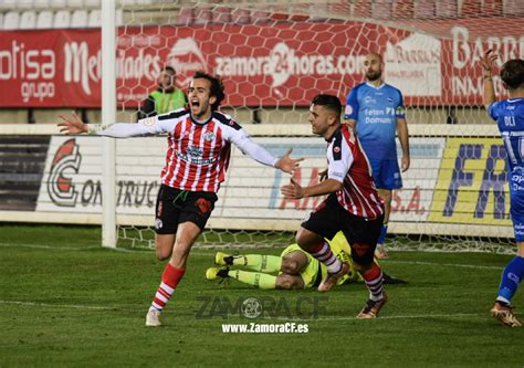 El delantero 'Charly' López, segundo máximo goleador de la categoría ...