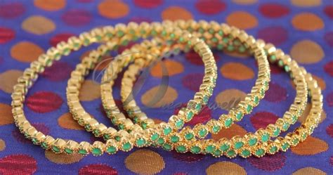 DREAMJWELL - Royal Gold Tone Designer Emerald Bangles-dj04695 – dreamjwell
