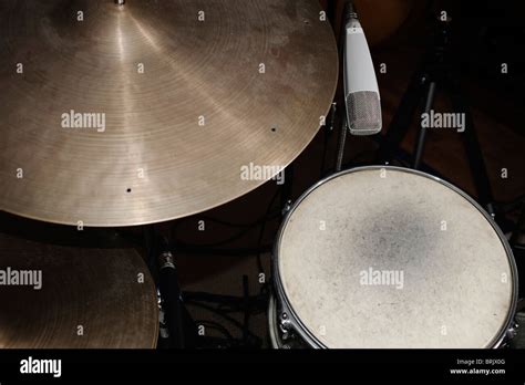 Drum 的图像结果